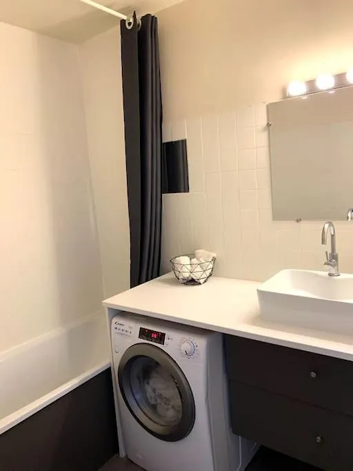 Apartamento Chic And Peacefull Parisian Flat